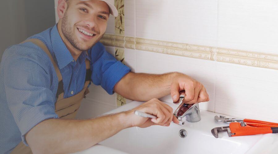 Faucet installation and upgrades in Great Lakes, IL