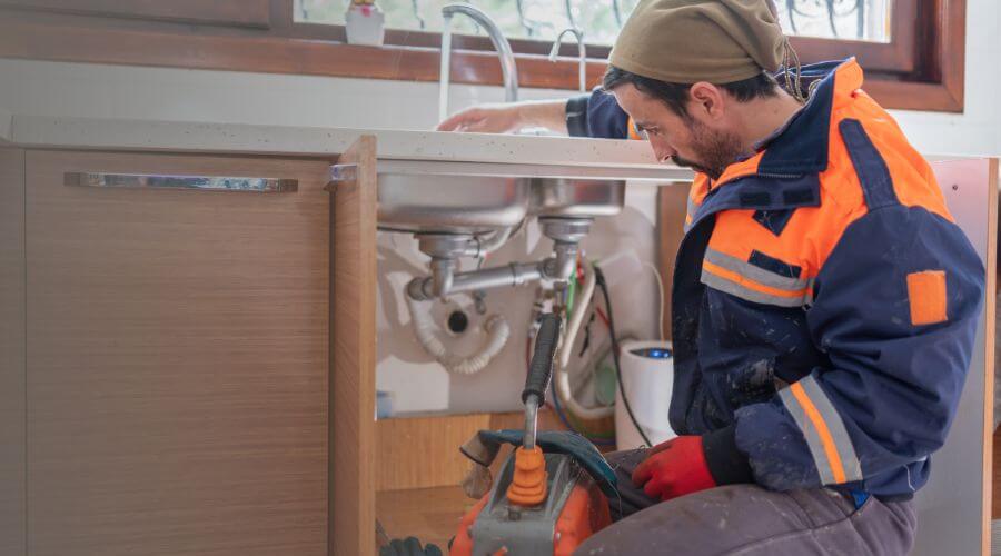 Professional Leak Detection Services in Great Lakes, IL